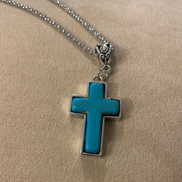 Jewelry - Silver Cross Semiprecious Stone Necklace (Turquoise)